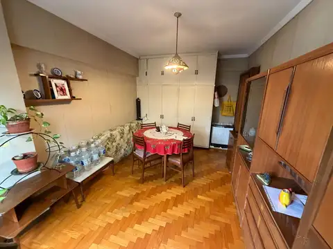 Mariano Acha 1400