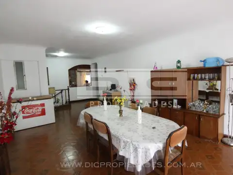 Galpon en Venta en Boulogne, USD 350.000