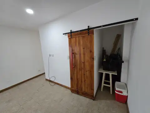 Casa 6 ambientes con 3 baños