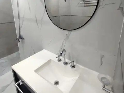 Depto Tipo Casa en Alquiler de 1 dormitorio