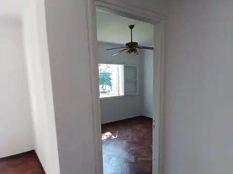 Departamento en Venta en Villa Pueyrredon, USD 82.000