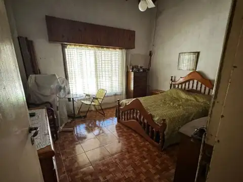 Casa en Venta en Moron Sur, USD 60.000