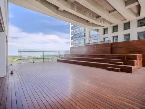 Juan Carlos Cruz 100 , Piso 15