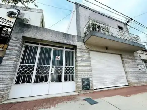 OPORTUNIDAD  Casa en Venta de dos dormitorios en La Florida