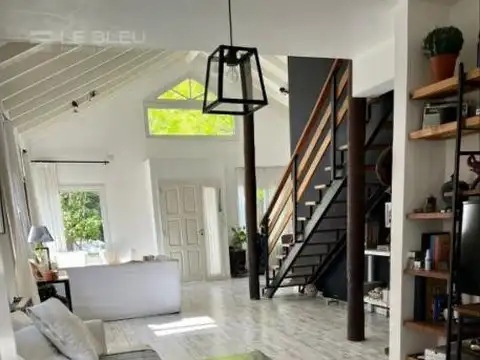 Casa en Venta de 5 dormitorios