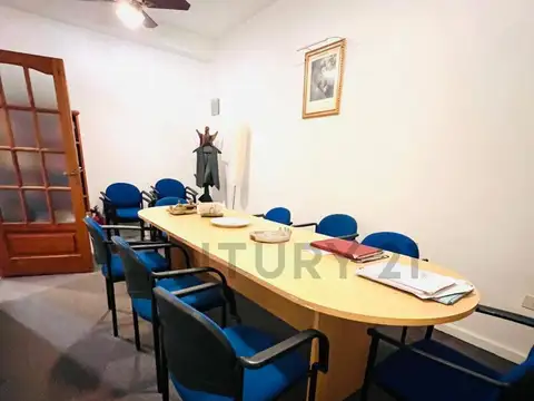 VENTA DE OFICINA EN LA PLATA