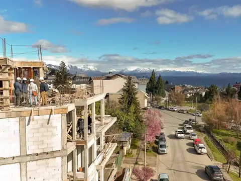 Ada María Elflein 1200