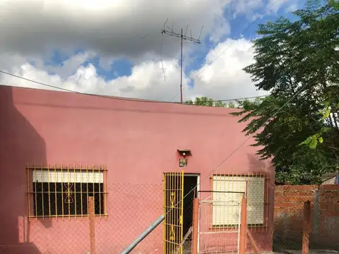 Casa En La Reja