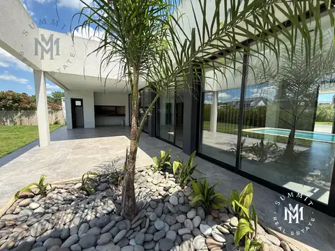 Casa en Greenville Venta 5 amb a estrenar.