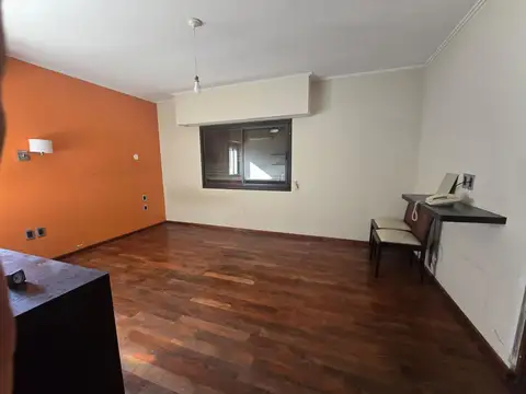 Casa 4 ambientes con 4 baños