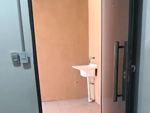 Hilario De Almeira 1200