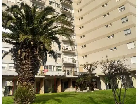 DTO. 4 AMB. 86 M2. - EXTERNO - CON BALCÓN -  VILLA PRIMERA