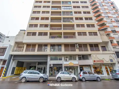 VENTA SEMIPISO CENTRICO C0N  TERRAZA PROPIA