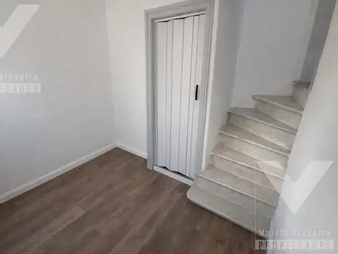 Depto Tipo Casa 4 ambientes con 1 baño