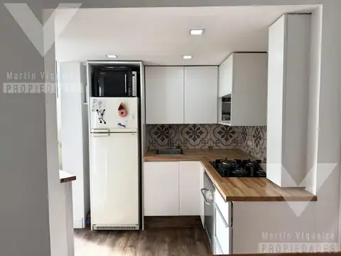 Depto Tipo Casa en Venta 80 años