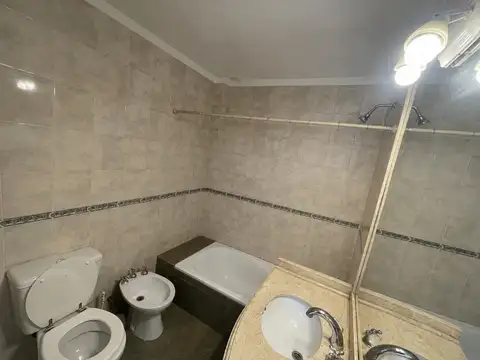 Depto Tipo Casa en Alquiler 16 años