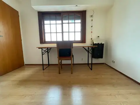 Depto Tipo Casa 4 ambientes con 1 baño