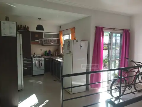 OLIDEN 834 800, Piso 1º