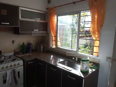 Depto Tipo Casa en Venta de 3 ambientes