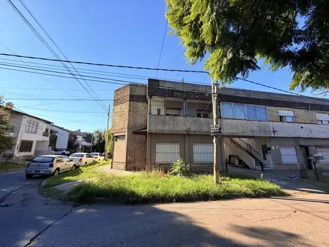 Departamento de 3 amb. en alquiler en Castelar Sur