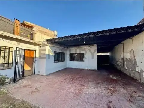 CASA EN VENTA GUAYMALLEN