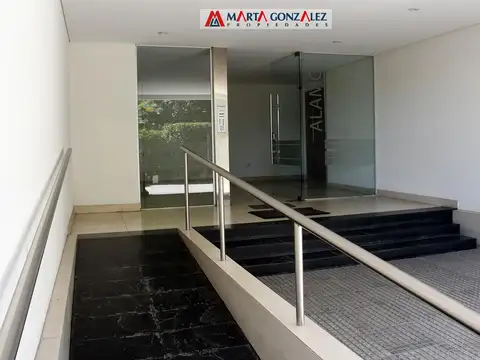 Departamento en Venta en Villa Sarmiento, USD 175.000