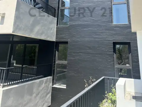 465 entre 19 y 21 .venta y alquiler  . , Piso 0