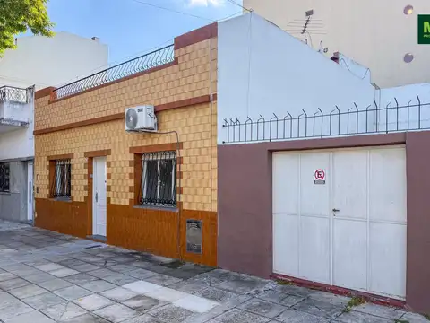 Casa 3 amb lCocheras ,terraza y ampliacion l Venta, Urquiza