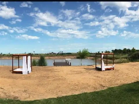 Venta Lote con Obra en La Enriqueta, La Plata
