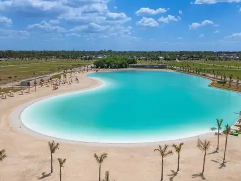 Oportunidad Terreno en Vida Lagoon con fondo a reservorio 792 m2 Financiación