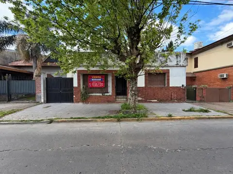 SAN MARTIN VENTA CASA 3 AMB CON DEPTO DE 2 AMB APTO CREDITO
