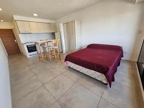 Departamento en Luis Agote