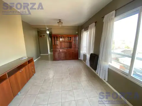 Departamento 4 ambientes con 2 baños