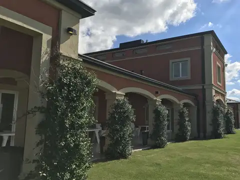 Calle El Deslinde 1600