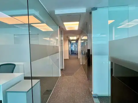 Oficina en Alquiler 25 años