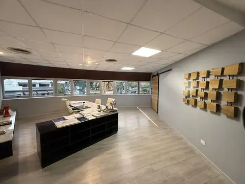 Oficina en alquiler en Martinez