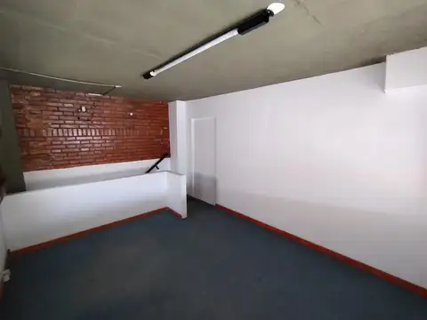 Hipólito Yrigoyen 1200