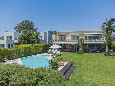 Venta Casa 6 Ambientes Santa Bárbara Tigre