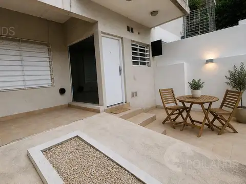 Venta Departamento 3 ambientes  2 baños ,cochera y baulera en Villa Sarmiento