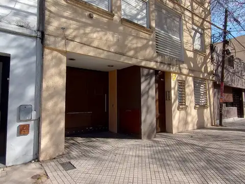 VENTA COCHERA ECHESORTU IRIONDO 1400