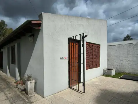 11 esquina 42-Casa quinta en venta Villa del Plata Sur