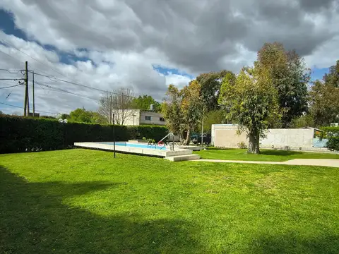 11 esquina 42-Casa quinta en venta Villa del Plata Sur