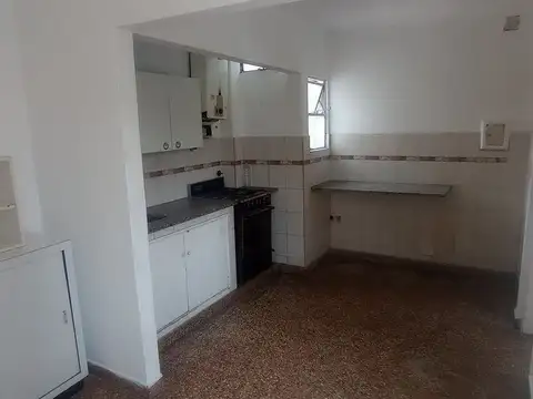 Calle 8 entre 45 y 46 600