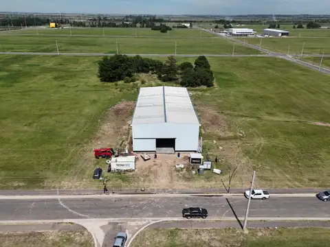 Galpon en Venta 100  mts Fondo