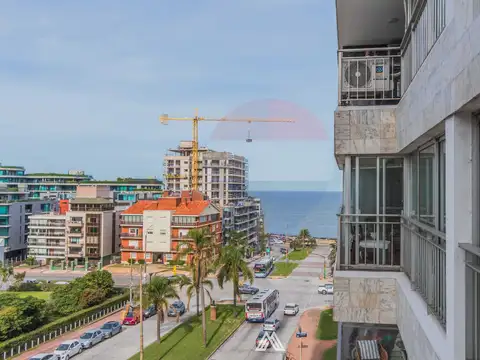 Departamento en Venta de 5 ambientes