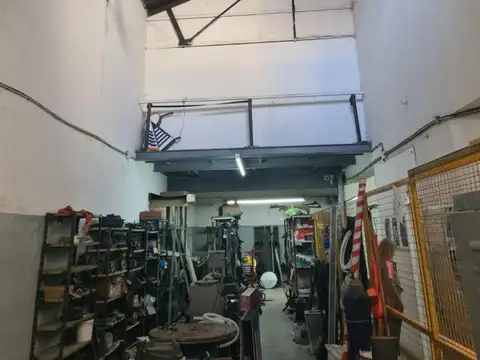 Galpon en Venta en Constitución, USD 1.900.000
