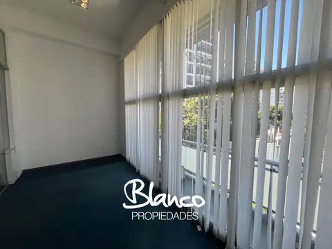 Oficina en Venta al Norte
