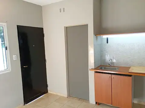 Depto Tipo Casa en Alquiler de Monoambiente