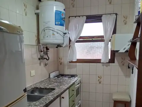 Depto Tipo Casa en Venta 50 años