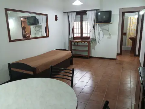 Depto Tipo Casa en Venta de 2 ambientes